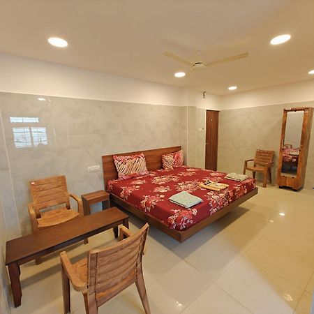 Hotel Salbala Inn - Near Airport 첸나이 외부 사진