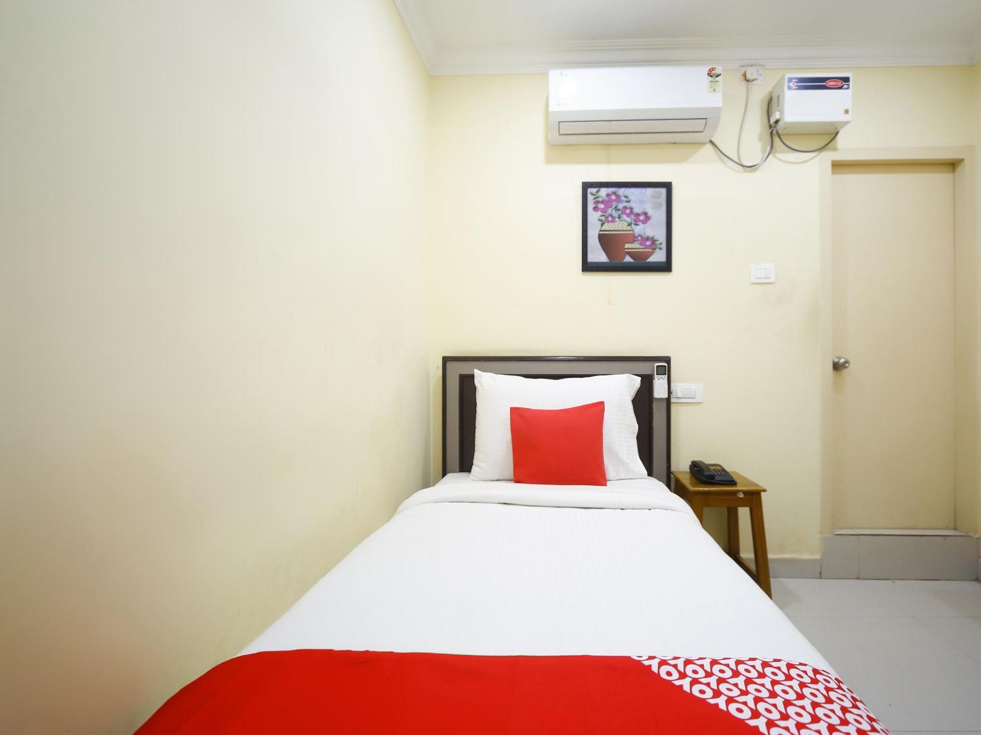 Hotel Salbala Inn - Near Airport 첸나이 외부 사진