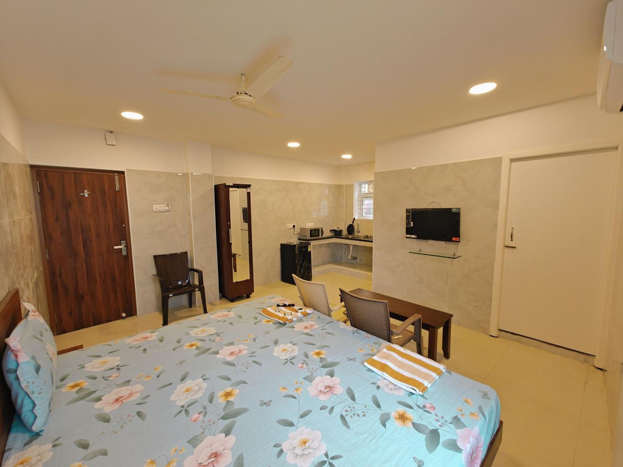 Hotel Salbala Inn - Near Airport 첸나이 외부 사진